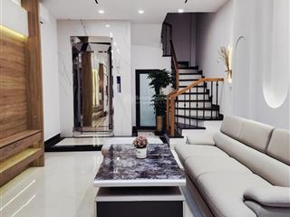 Ngọc thụy, long biên nhà mới koong dt 36m2, 7 tầng, thang máy nhập khẩu, full nội thất