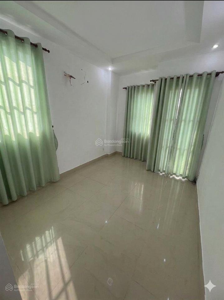 Nhà xây 4 tầng, đường phạm thế hiển, quận 8, diện tích 70m2, nở hậu, chỉ 7 tỷ xxx