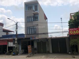 Gđ tôi cần bán gấp miếng đất mt ql 39a gần chợ dốc vị