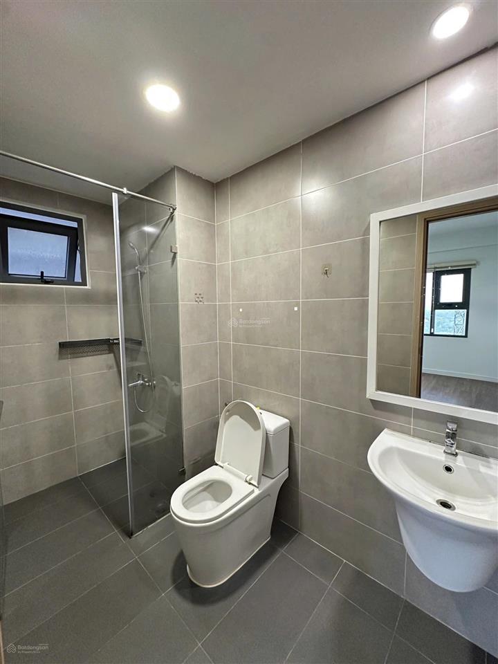 Chủ bán gấp chung cư lovera vista2pn 2wc nhà trống giá 3ty180