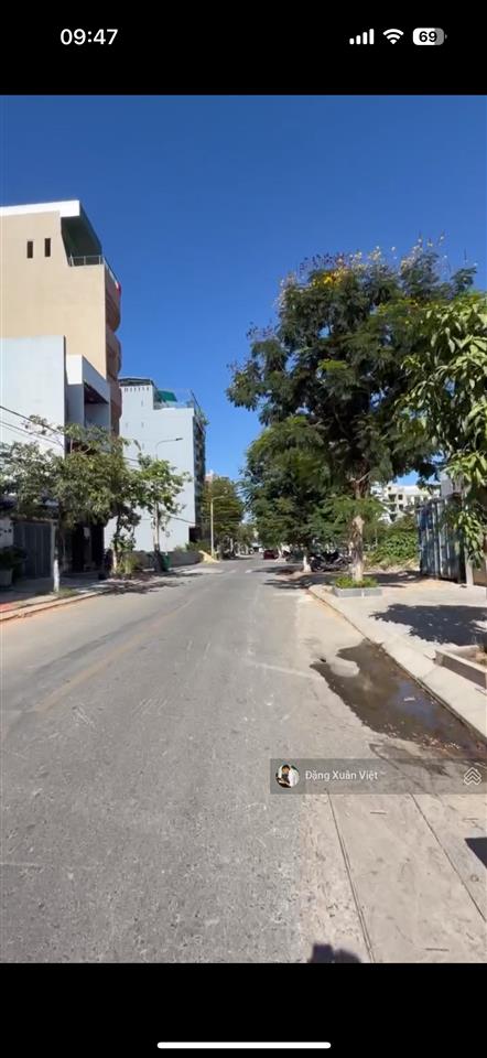 Giá tốt góc 2mt khuê mỹ đông 11 & 14, 134.3m2 (ngang 8,7m), 26,5 tỷ, cạnh công viên