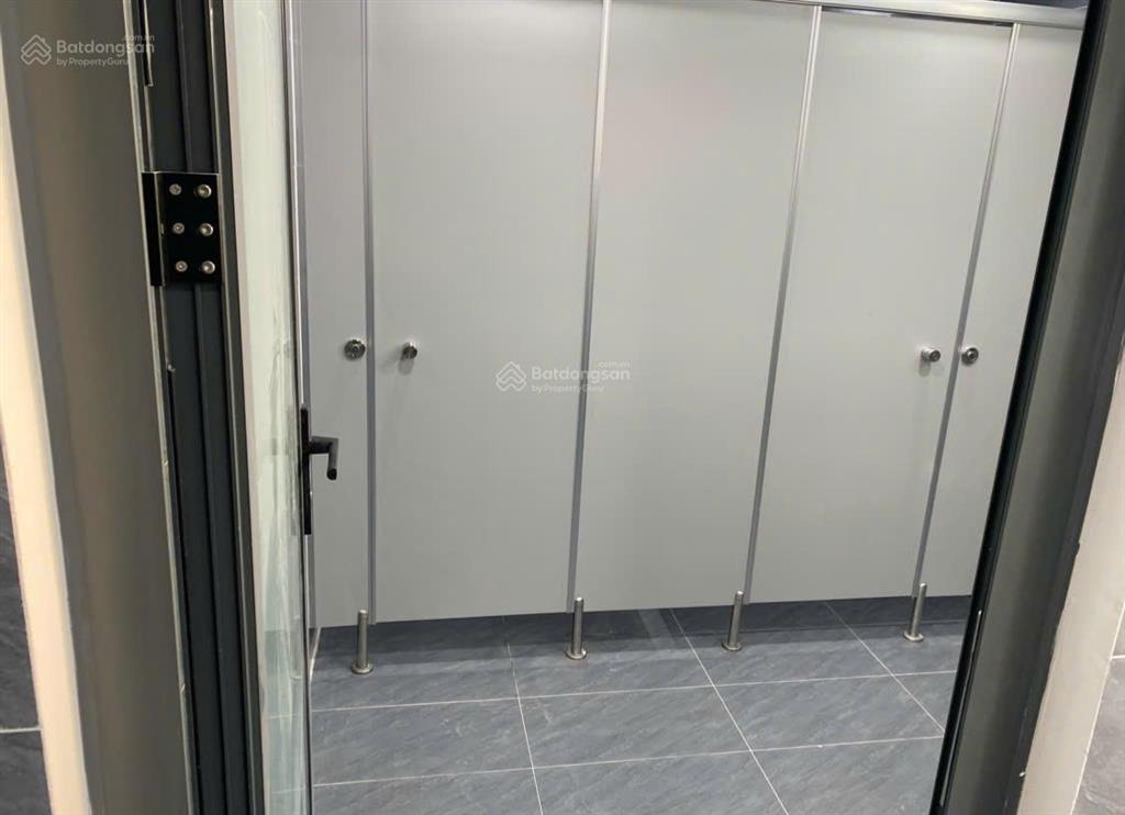 Cho thuê văn phòng đường nguyễn hữu thọ  280m2