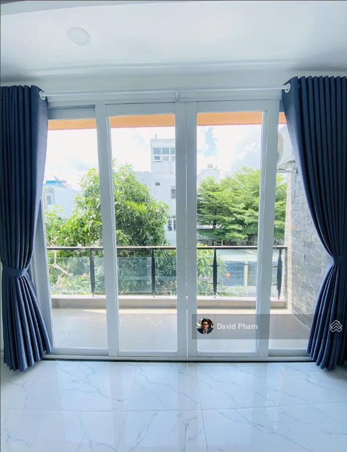 Mới 100%phòng studio nguyễn hữu cảnh $ full nội thất 35m2 hẻm oto an ninh, gần ga metro ,vinhomes