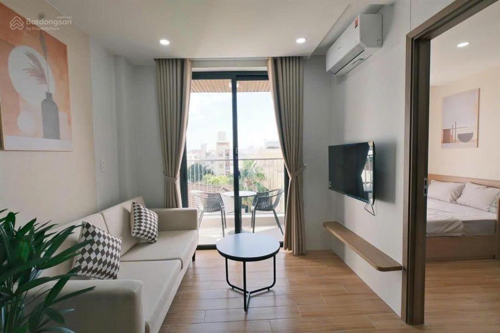 Mới 100%  phòng mới khai trương  cửa sổ lớn siêu thoáng, nội thất full  vị trí gần quận 1