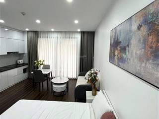 Bán căn studio  đông nam  full nội thất. giá tốt nhất dự án