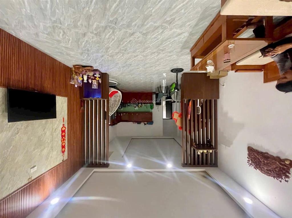 Nhà đẹp sổ hồng riêng có sân ô tô 2 tỷ 1 tổ dân phố hà tây 2, phường điện bàn bắc, tp.