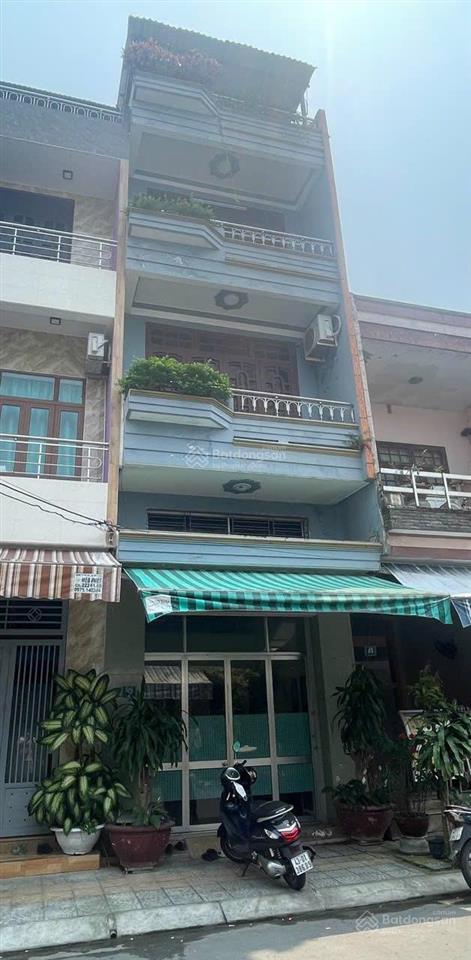 Nhà 3.5 tầng mặt tiền đường đinh công tráng