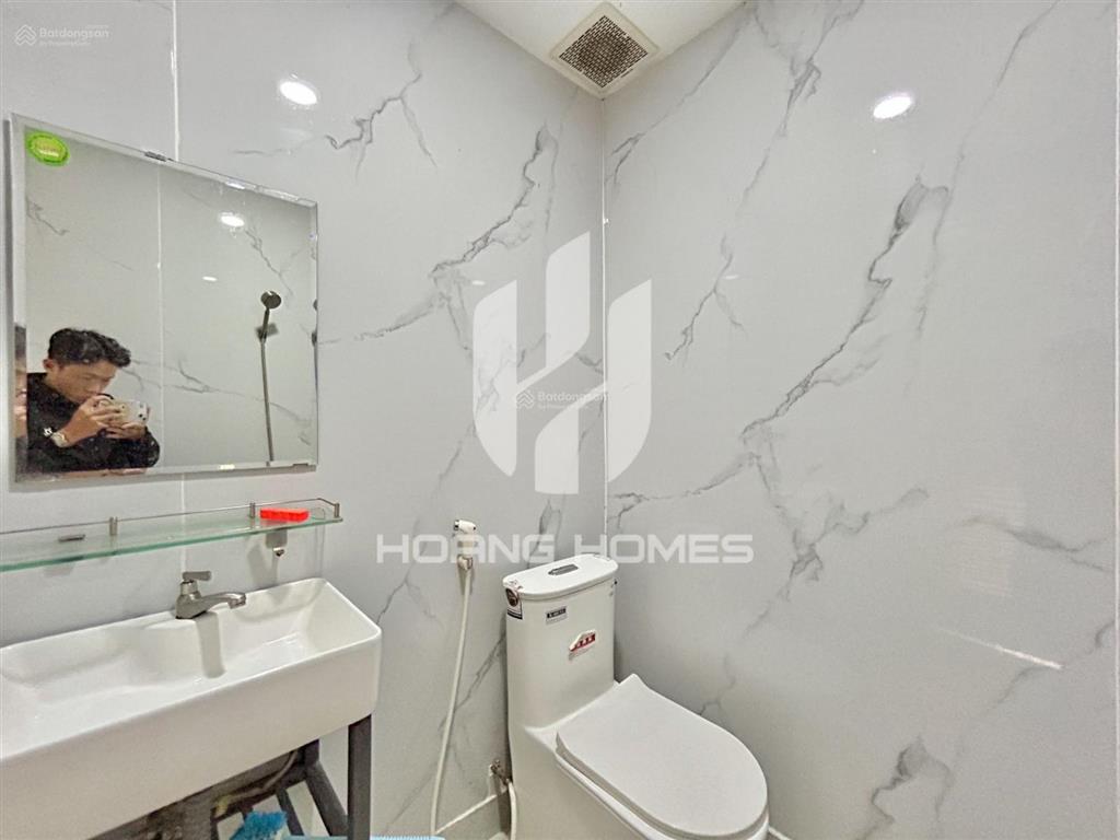 Cho thuê phòng full nội thất tại kdt lakeview city quận 2