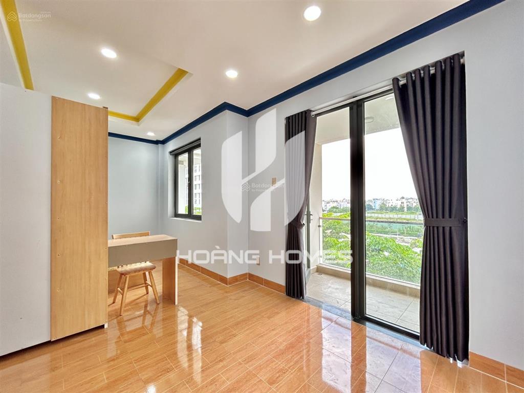 Phòng mới tinh & đầy đủ tiện nghi, ban công rộng thoáng  cát lái quận 2