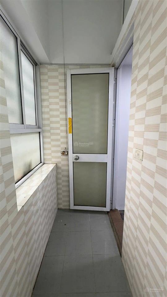 Bán căn hộ 2 ngủ 50m2 tòa nam xa la  khuôn viên thoáng sáng  giá 2.2 tỷ