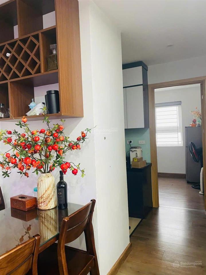 Bán nhanh căn 2 phòng ngủ 2vs, 56m2 tòa mipec kiến hưng hà đông  sổ hồng, giá 3.99 tỷ