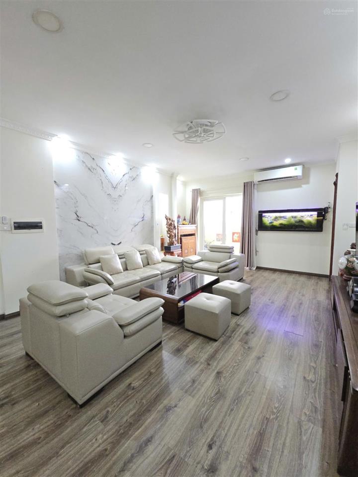 Bán nhanh căn hộ 80m  tòa hei tower ngụy như kon tum  2 ngủ sổ hồng