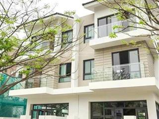 Cần bán gấp biệt thự an vượng giá 35 tỷ tây bắc cạnh hồ