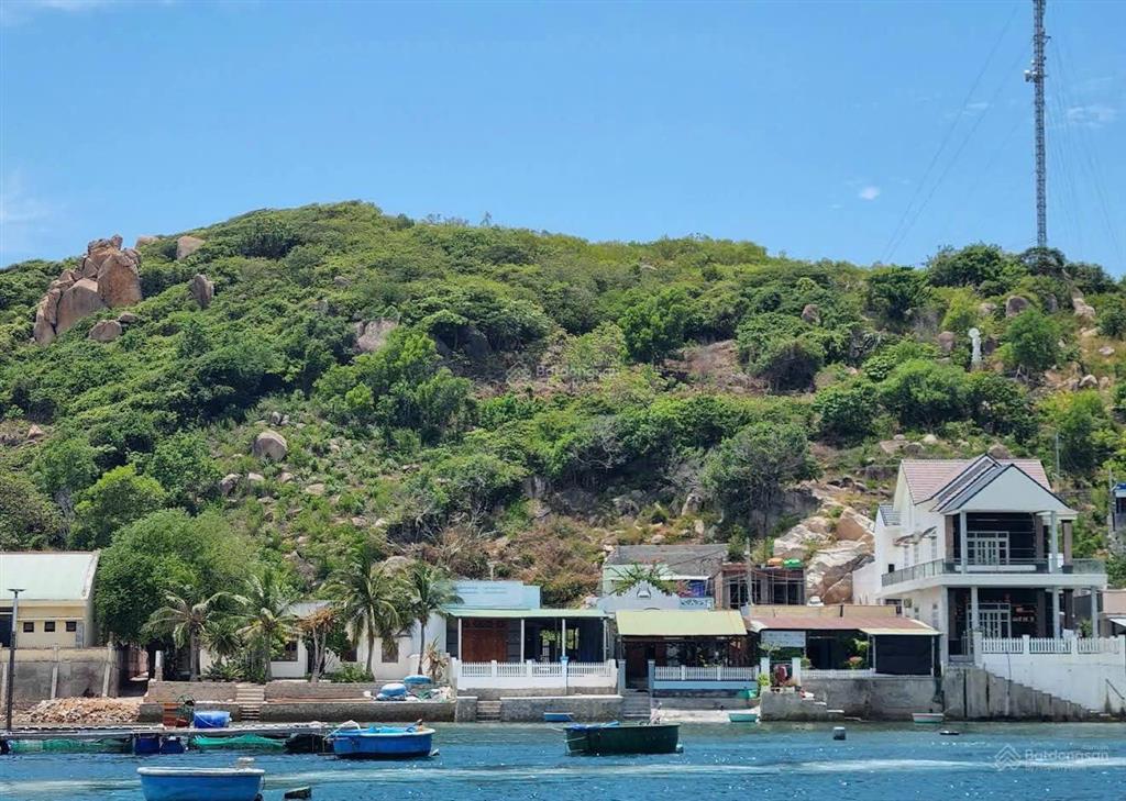 Em nguyệt nha trang cần bán nhà đảo bình hưng giá chỉ 8 tỷ, 183,1m2, view biển đẹp