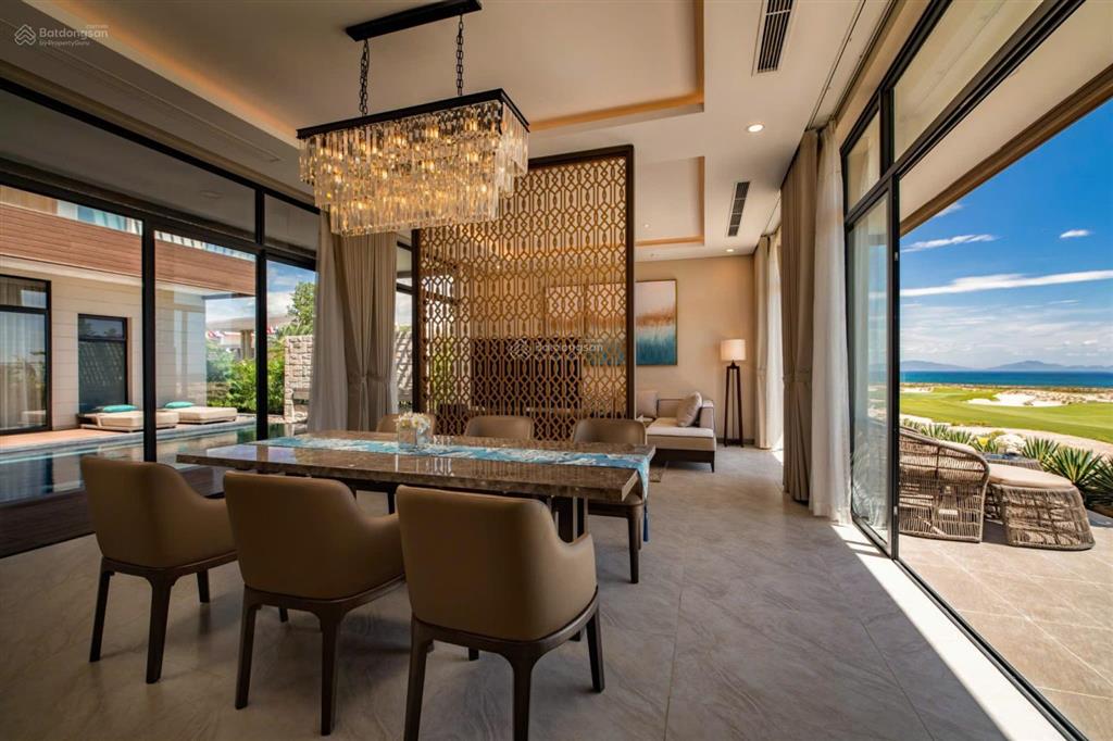 Em nguyệt nha trang cần bán biệt thự caraworld cam ranh bãi dài view sân golf, sổ đỏ hoàn công