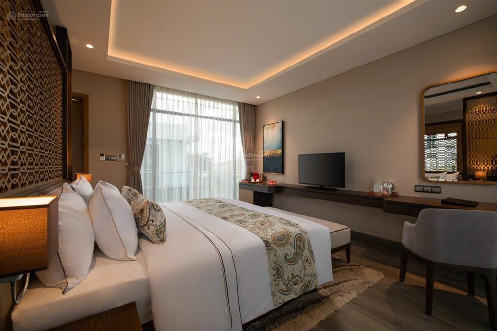 Em nguyệt nha trang cần bán biệt thự caraworld cam ranh bãi dài view sân golf, sổ đỏ hoàn công