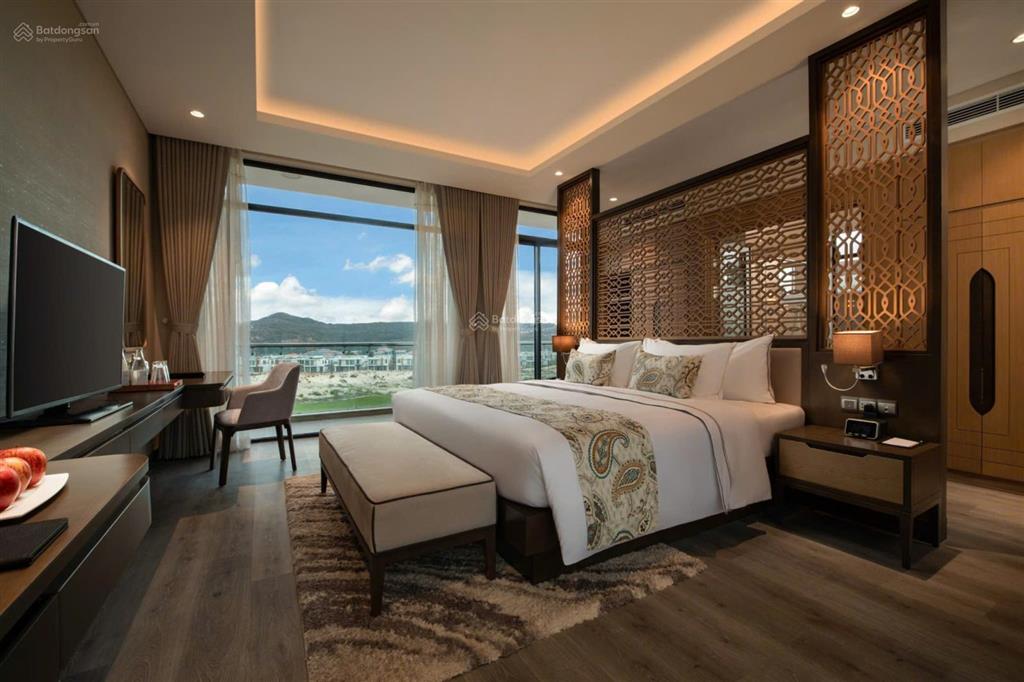 Em nguyệt nha trang cần bán biệt thự caraworld cam ranh bãi dài view sân golf, sổ đỏ hoàn công
