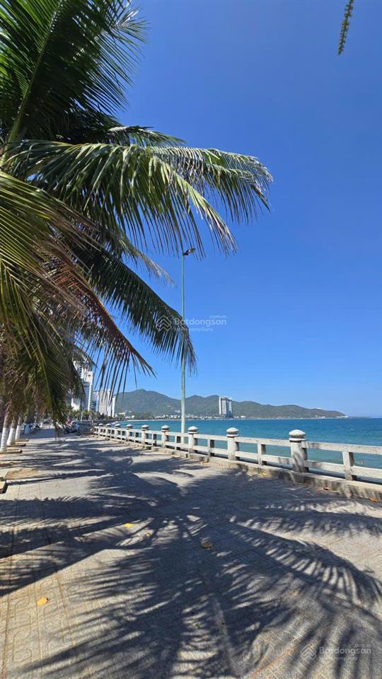 Em nguyệt nha trang cần bán khách sạn 7 tầng tại vĩnh hải, nha trang, 242,8m2, 60 tỷ