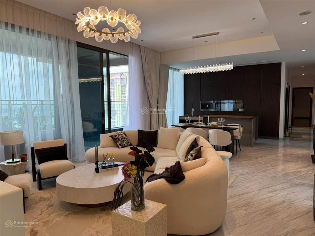 Define by capitaland  cho thuê căn hộ 4 phòng ngủ thang máy riêng (full nội thất)