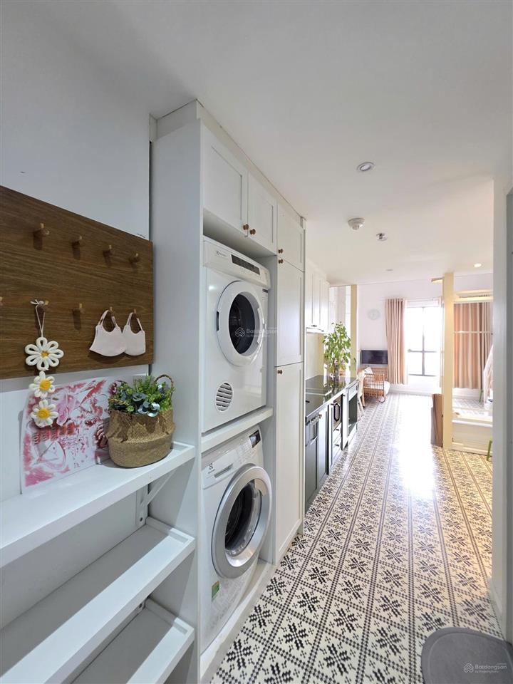 Bán căn có gác 1 phòng officetel 35m2 2,8 tỷ đầy đủ tiện nghi botanica premier view đông thoáng mát