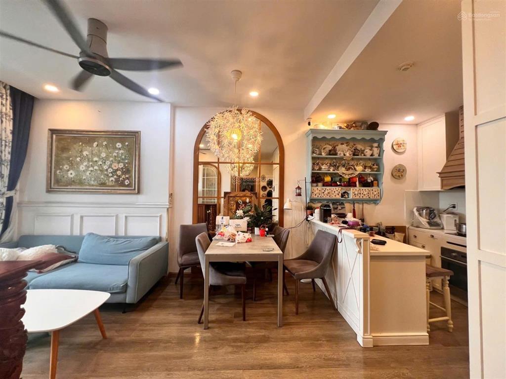 Căn số 5 tầng thấp orchard park view 98m2 8,6 tỷ 3 phòng ngủ ban công rộng thoáng gió mát novaland