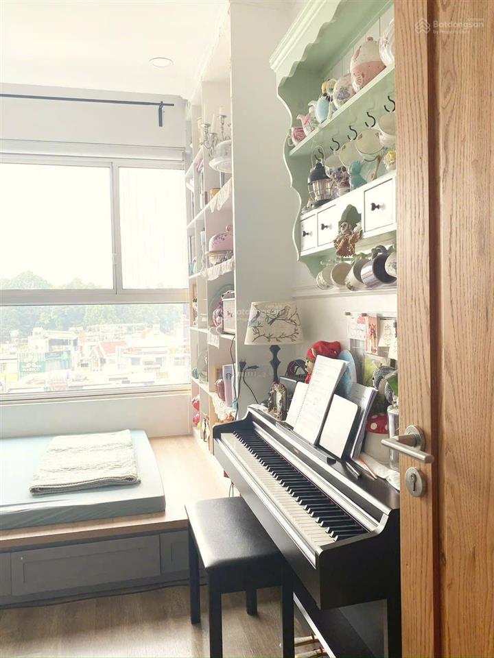 Căn số 5 tầng thấp orchard park view 98m2 8,6 tỷ 3 phòng ngủ ban công rộng thoáng gió mát novaland