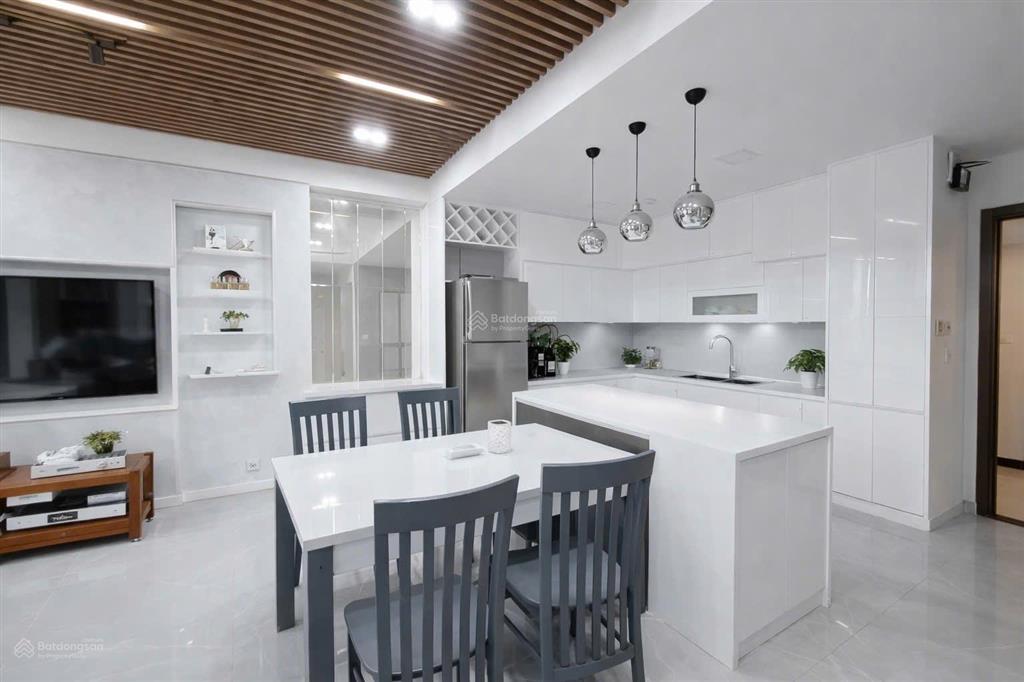 Bán căn hộ góc golden mansion novaland 7,6 tỷ nhận nhà 86m2 đầy đủ tiện nghi view thoáng gió mát