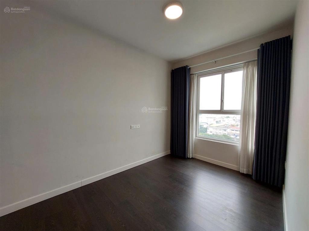 Cho thuê căn góc 3 phòng orchard parkview novaland khu sân bay 18 triệu nội thất cơ bản 90m2 ở ngay