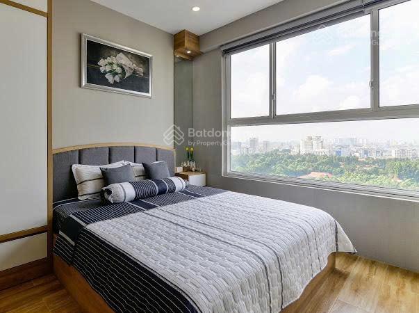 Bán căn garden gate novaland khu sân bay 3 phòng 85m2 tầng cao view công viên 7.67 tỷ ra sổ ngay
