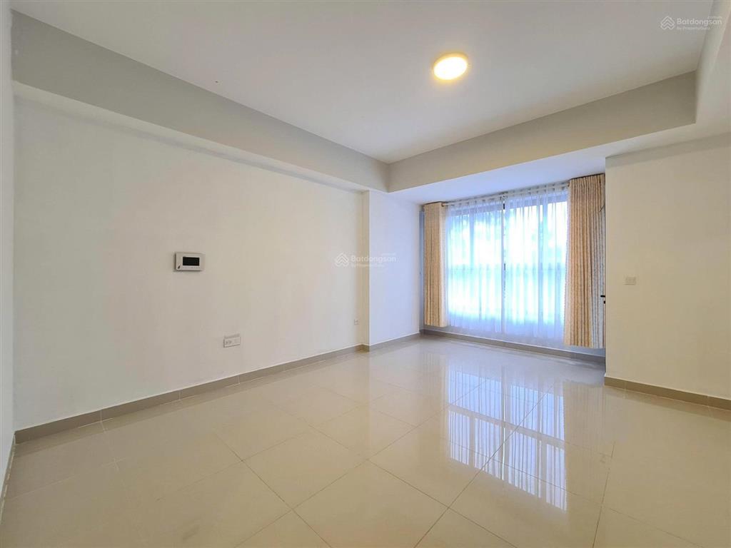 Cho thuê căn hộ orchard park view novaland 1 phòng nội thất cơ bản vào ở ngay 9 triệu 35m2