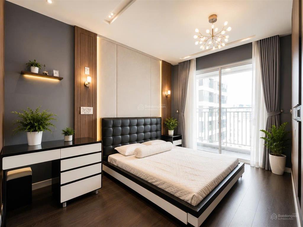 Bán căn số 9 tháp gm2 đầy đủ tiện nghi tầng cao view hồ bơi 104m2 8,6 tỷ novaland khu sân bay