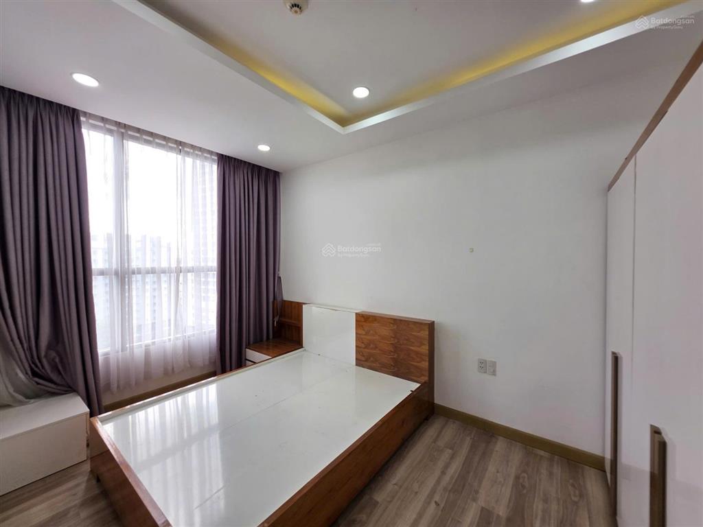 Cho thuê căn garden gate 3 phòng 21 triệu đầy đủ nội thất vào ở ngay 105m2 tầng cao view đông nam