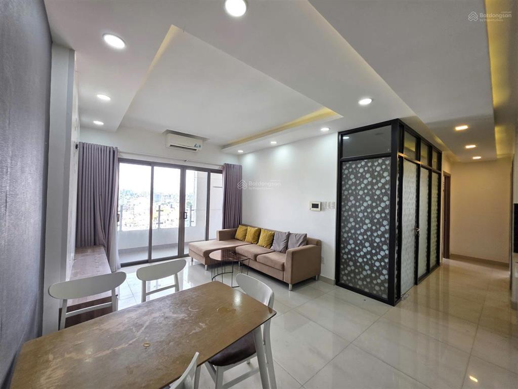 Cho thuê căn garden gate 3 phòng 21 triệu đầy đủ nội thất vào ở ngay 105m2 tầng cao view đông nam