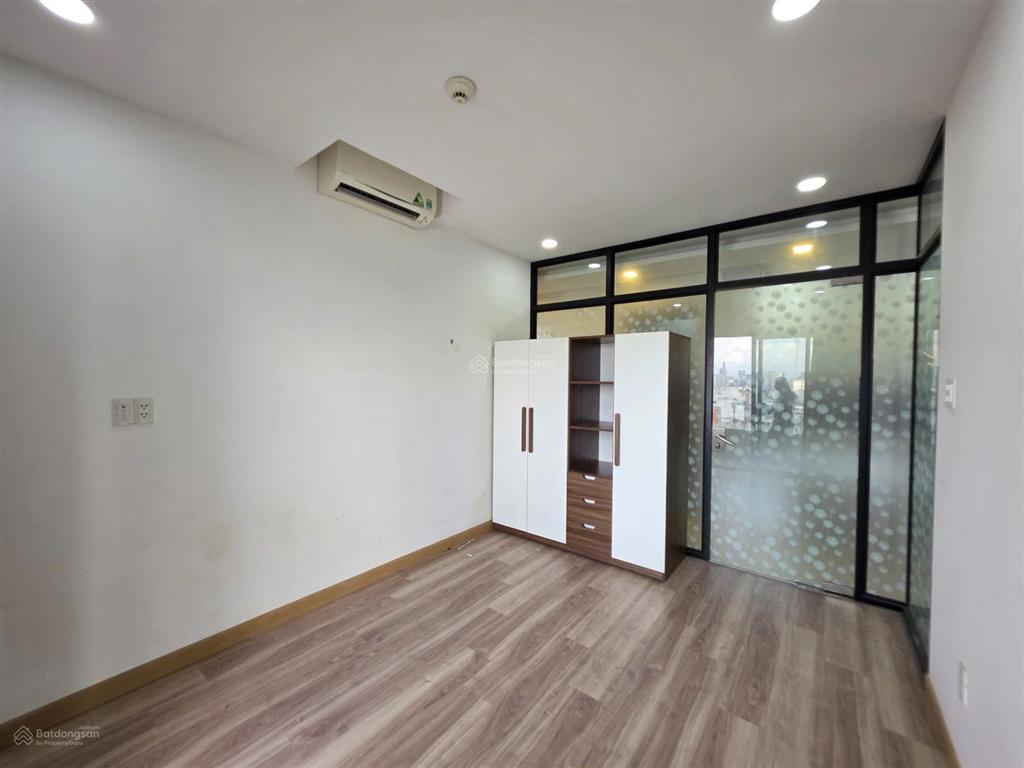 Cho thuê căn garden gate 3 phòng 21 triệu đầy đủ nội thất vào ở ngay 105m2 tầng cao view đông nam