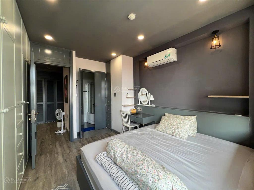 Căn hộ the botanica view nam nội thất cao cấp 18 triệu 73m2 2 phòng đầy đủ tiện nghi gần sân bay