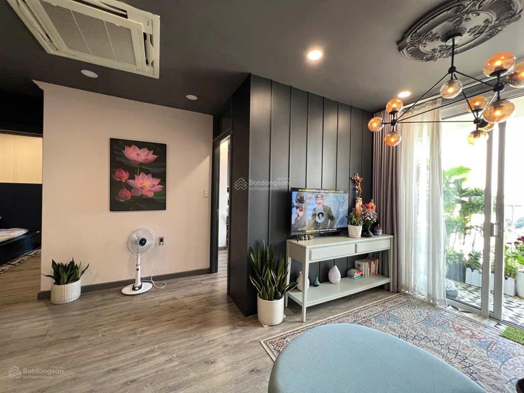 Căn hộ the botanica view nam nội thất cao cấp 18 triệu 73m2 2 phòng đầy đủ tiện nghi gần sân bay