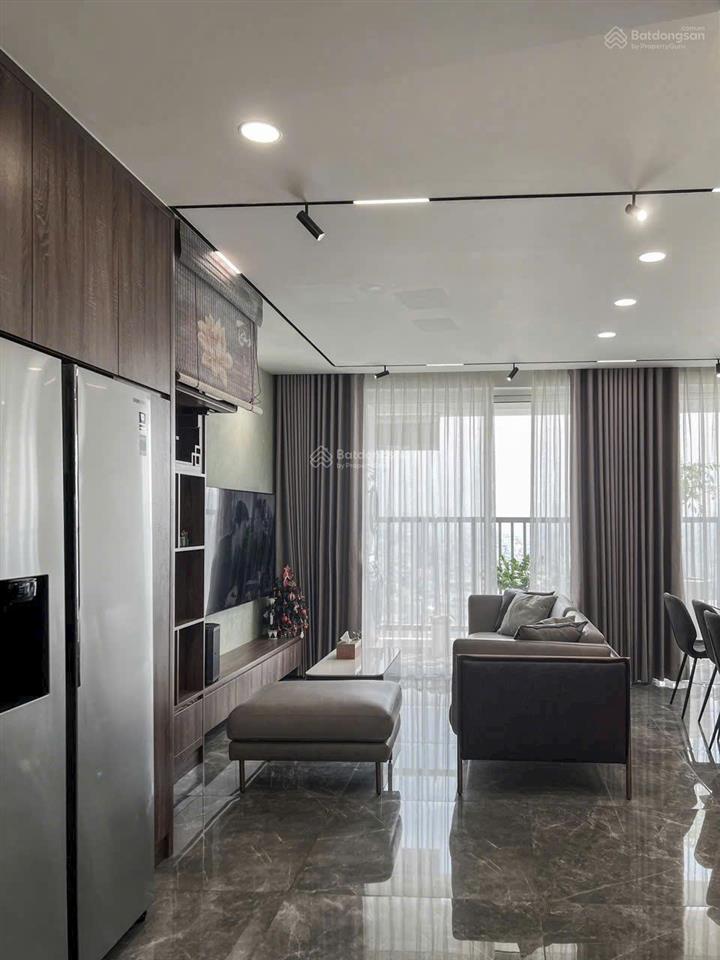 Bán căn 3 phòng 83m2 8,3 tỷ nội thất cao cấp view đông nam tầng cao thoáng mát orchard parkview