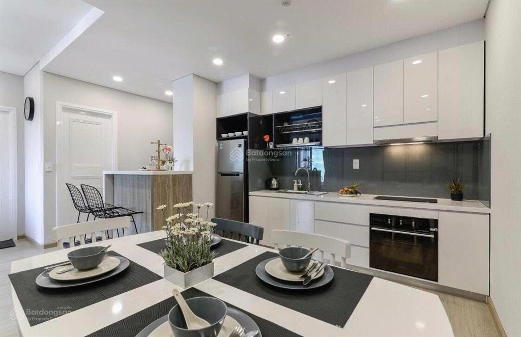 Căn hộ 2 phòng golden mansion novaland khu sân bay 73m2 16 triệu đầy đủ tiện nghi