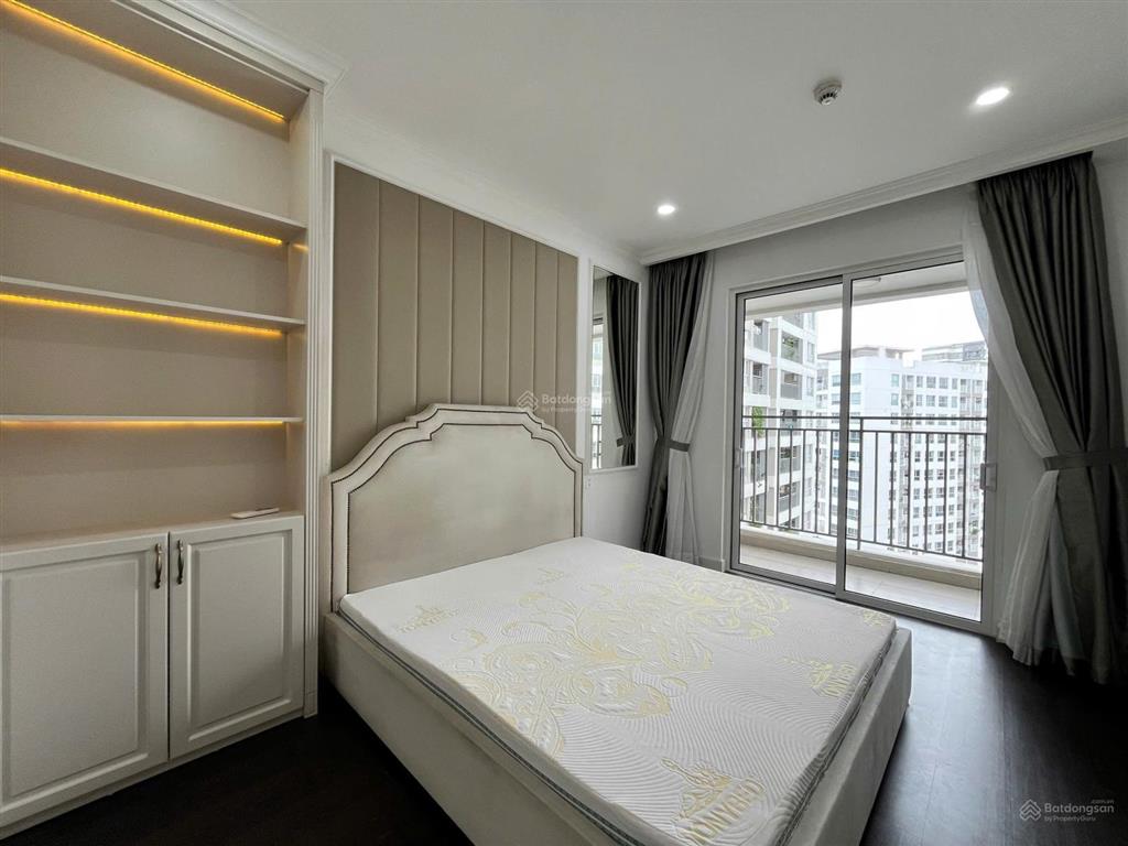Bán căn golden mansion novaland khu sân bay 8,55 tỷ 103m2 view hồ bơi gm2 căn số 9 đầy đủ nội thất