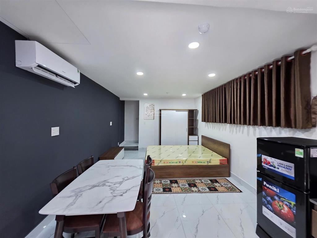 Cho thuê căn hộ mini 35m2 7 triệu gần công viên gia định hẻm 121 hồng hà an ninh đầy đủ nội thất