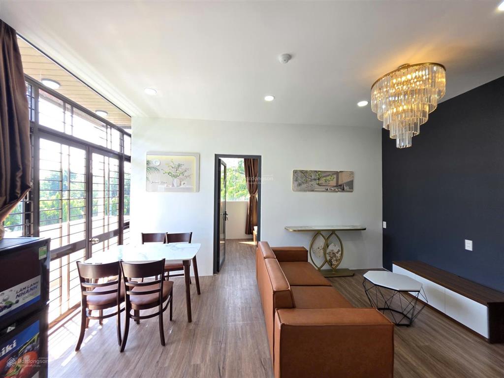 Căn hộ dịch vụ đầy đủ nội thất 35m2 chỉ 7 triệu vào ở ngay gần sân bay công viên gia định