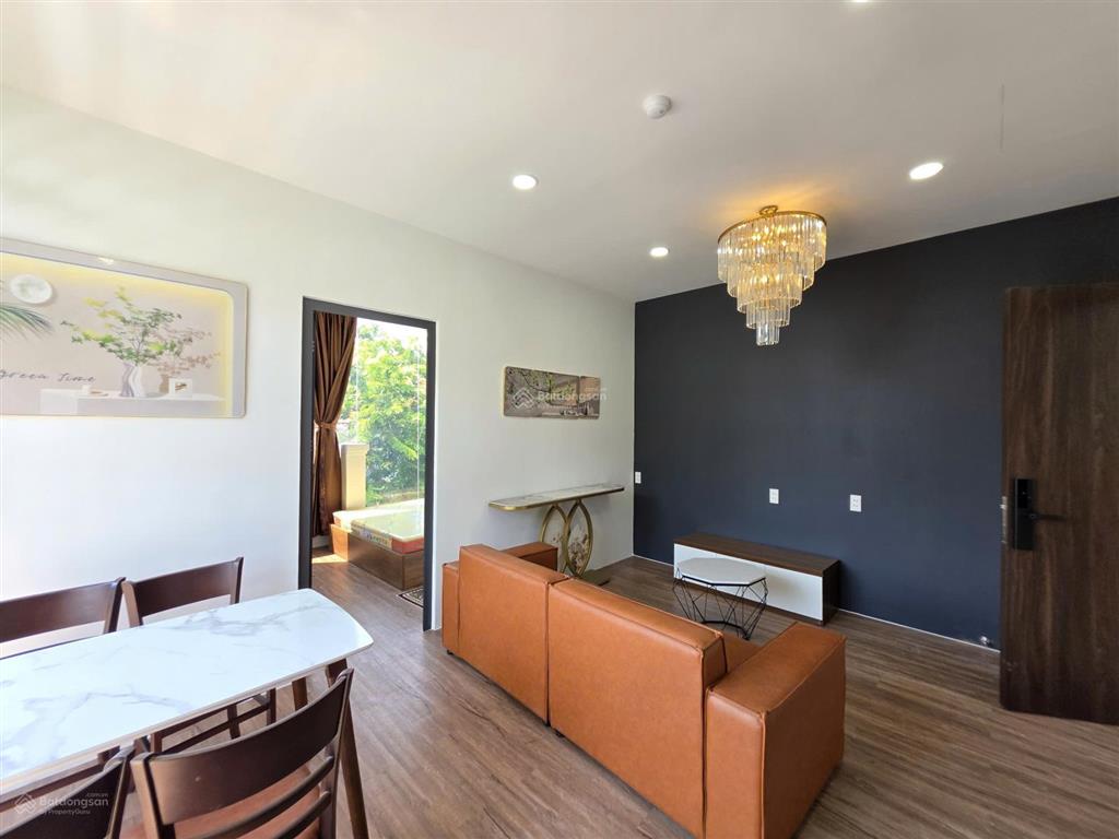Căn hộ dịch vụ đầy đủ nội thất 35m2 chỉ 7 triệu vào ở ngay gần sân bay công viên gia định