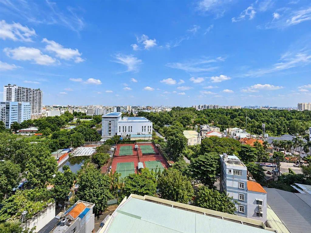 Căn gm3 view công viên golden mansion novaland khu sân bay 2 phòng ngủ đầy đủ mới đẹp view thoáng