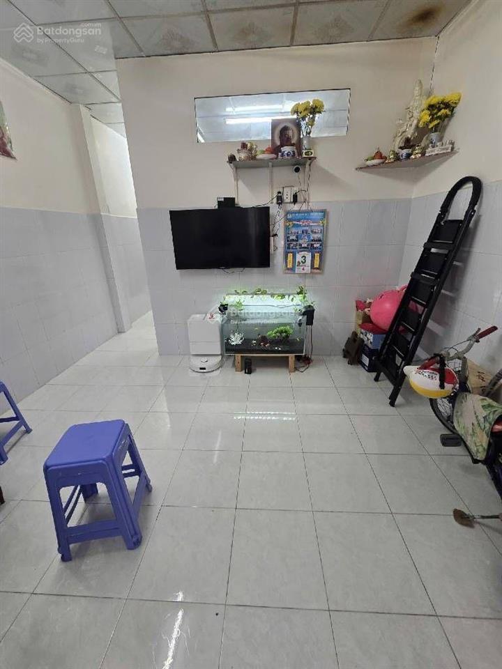 Ngay thạch lam  thoại ngọc hầu nhà tân phú, 60m2, 2 phòng ngủ 1 trệt 1 lầu cách 1 căn là ra hẻm xe