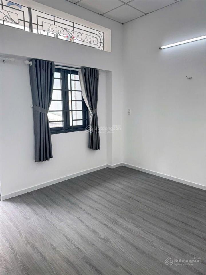 Nhà gần mặt tiền vườn lài  hẻm xe hơi  3 tầng 4x10m  nhà mới đẹp  hoàn công  5.9 tỷ