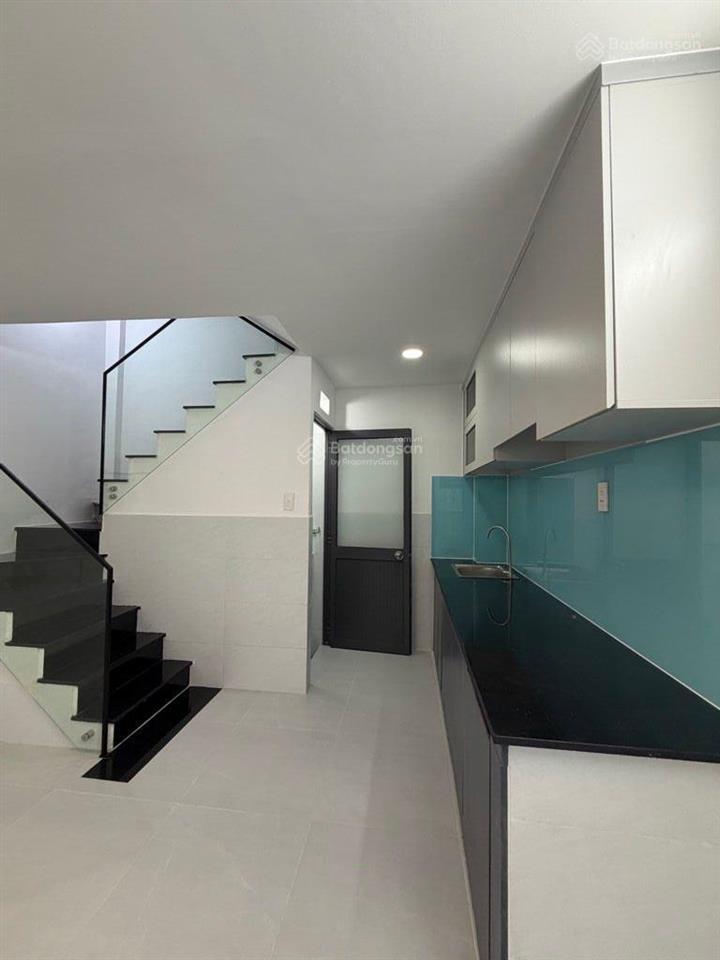 Nhà gần mặt tiền vườn lài  hẻm xe hơi  3 tầng 4x10m  nhà mới đẹp  hoàn công  5.9 tỷ