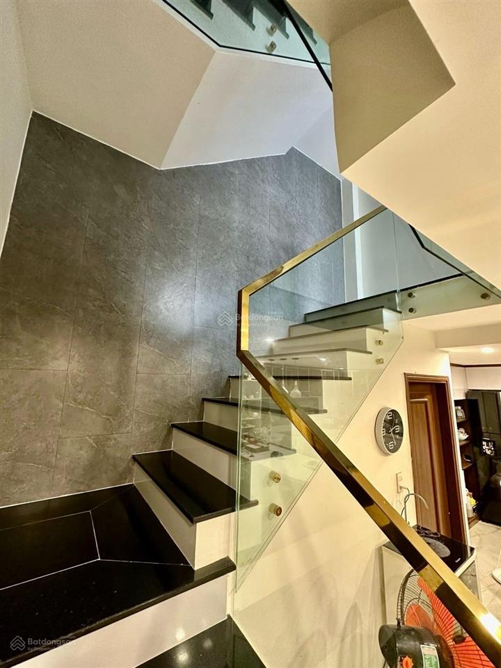 Siêu phẩm nhà 5 tầng luxury nằm phố đinh tiên hoàng, trung tâm quận 1, hải châu, đà nẵng