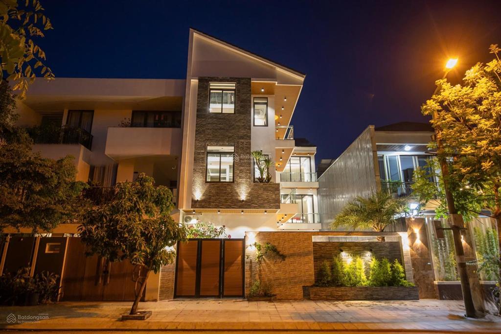 Chính chủ cần bán villa luxury ngay khu nam việt á vị trí nhìn qua pháo hoa đà nẵng