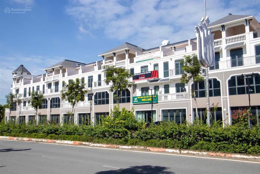 Bán căn shophouse mặt tiền trục chính vào dự án vinhomes green city, lộ giới 38m