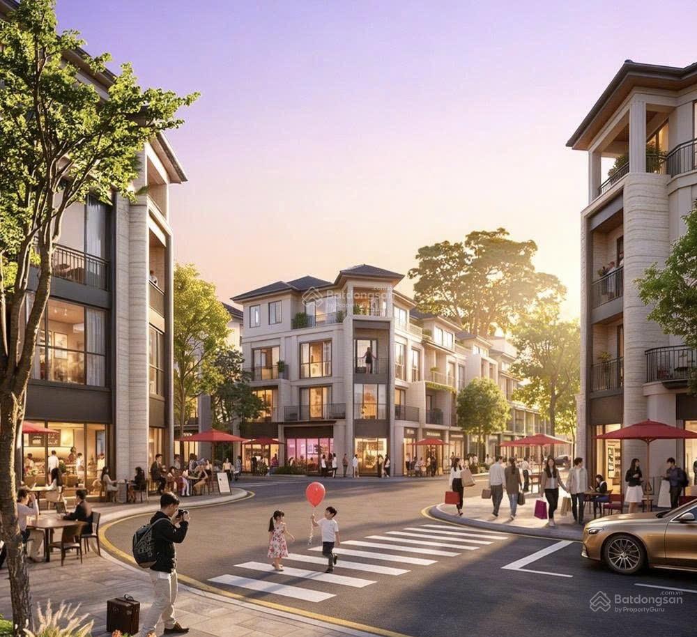 Bán căn shophouse 4 tầng 2 mặt tiền , đối diện eco retreat